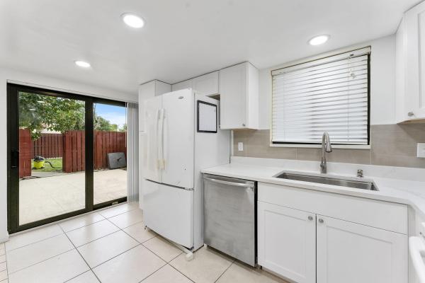 Kirkwood Townhomes, 2828 Kirk Rd, Lake Worth, Florida 33461, image 1