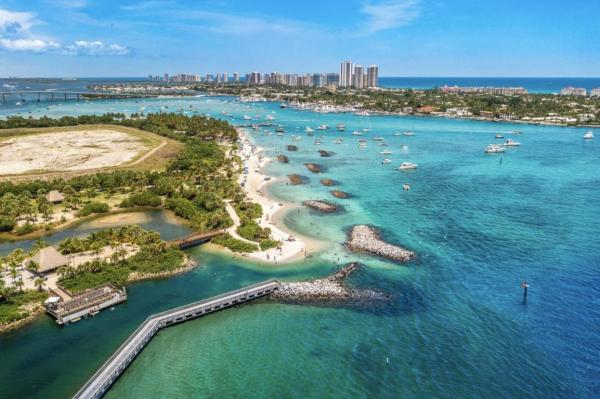 CityPlace Residential Townhomes, 610 Fern St, West Palm Beach, Florida 33401, image 1