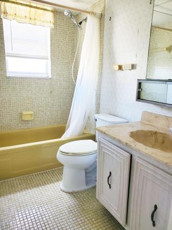 Somerset, 2811 Somerset Dr #404, Lauderdale Lakes, Florida 33311, image 3