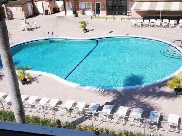 Somerset, 2811 Somerset Dr #404, Lauderdale Lakes, Florida 33311, image 1