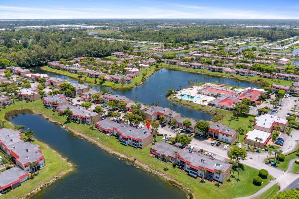 Golden Lakes Village, 117 Lake Dora Dr, West Palm Beach, Florida 33411, image 1