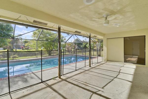 Sugar Pond Manor, 14616 Autumn Ave, Wellington, Florida 33414, image 1