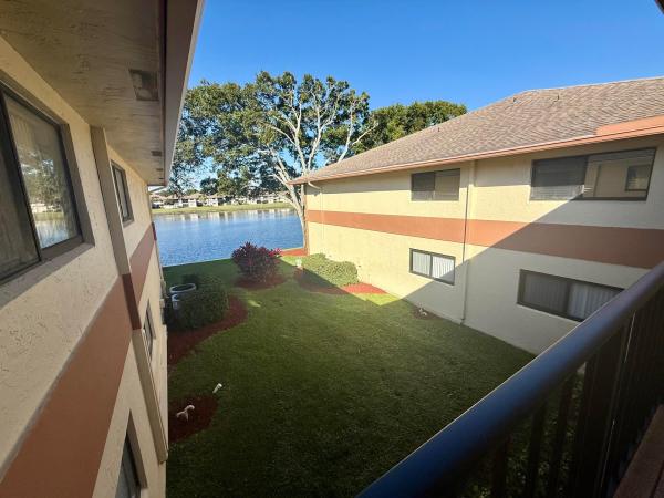 Pembridge At Lakes Of Delray, 15401 Pembridge Ave #38, Delray Beach, Florida 33484, image 3