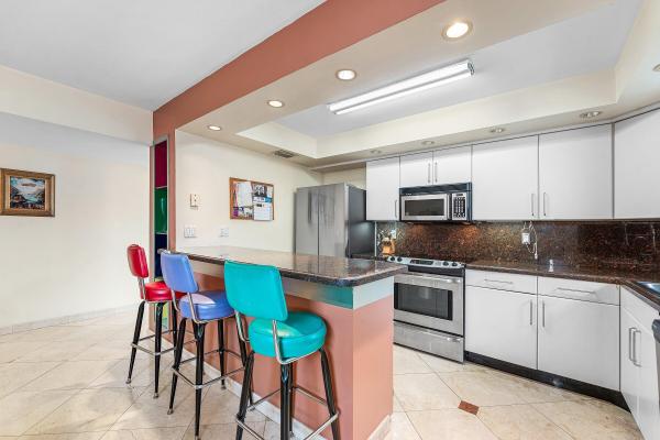 Villa Dorada, 20200 W Country Club Dr #PH-20, Aventura, Florida 33180, image 1
