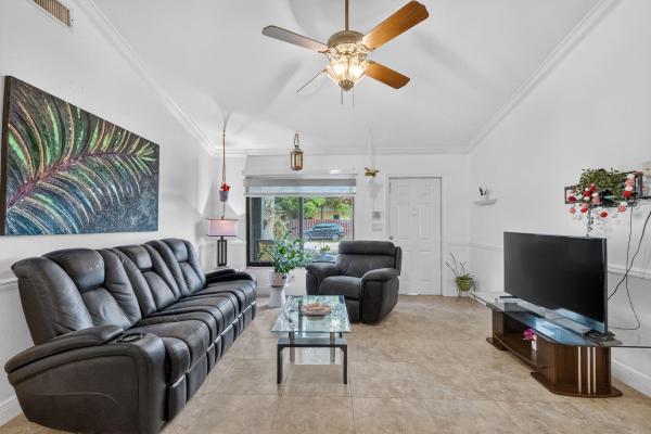 North Lauderdale Estates, 1236 SW 75th Ave, North Lauderdale, Florida 33068, image 2