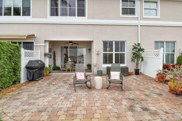 Las Brisas, 133 Las Brisas Cir, Hypoluxo, Florida 33462, image 1