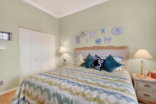Limoge At The Cascades, 7325 Haviland Cir, Boynton Beach, Florida 33437, image 2