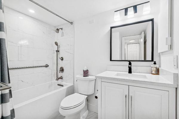 Pine Ridge North 1, 535 Shady Pine Way #C1, Greenacres, Florida 33415, image 1