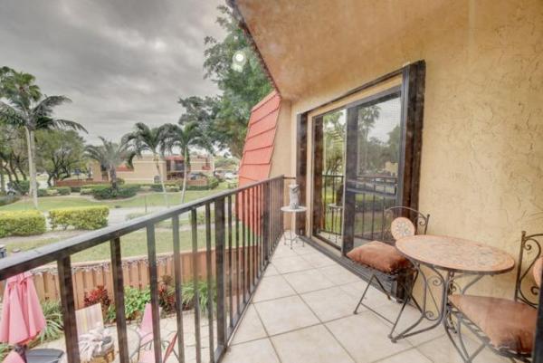 Banyan Lake, 8279 Severn Dr #C, Boca Raton, Florida 33433, image 1