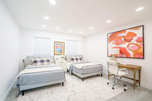 Elwa Place, 246 Elwa Pl, West Palm Beach, Florida 33405, image 2