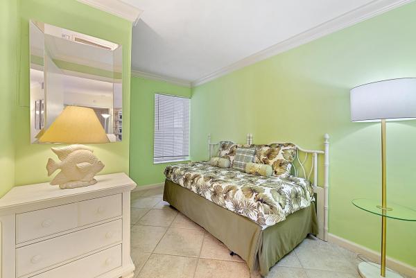 La Coquille Club Villas, 400 S Ocean Blvd #103A, Manalapan, Florida 33462, image 2
