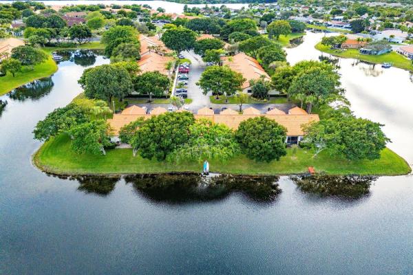 Centennial Square, 114 Centennial Ct, Deerfield Beach, Florida 33442, image 1