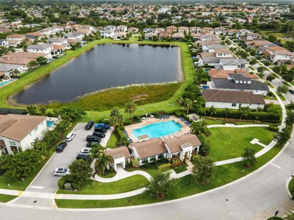 9059 Kingsmoor Way, Lake Worth, Florida 33467, image 1