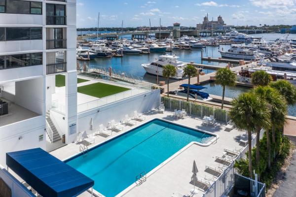 Waterview Towers, 400 N Flagler Dr #903, West Palm Beach, Florida 33401, image 1