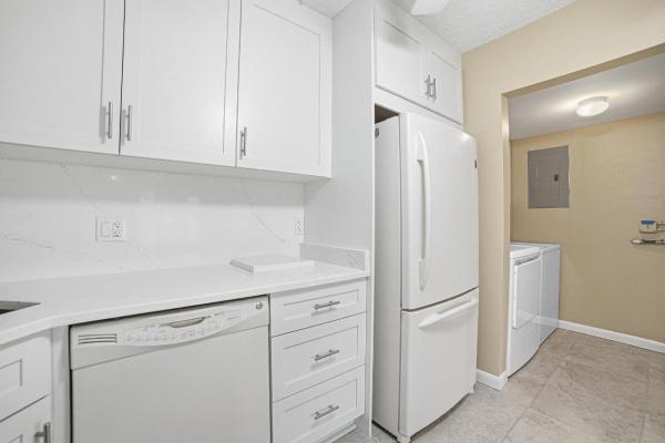 Pine Ridge South 1, 128 Lake Pine Cir #B-1, Greenacres, Florida 33463, image 1