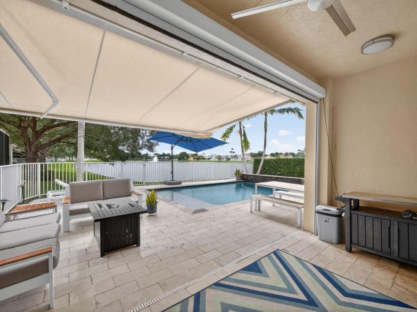 Mulberry Grove At Palm Beach Plantation, 260 Mulberry Grove Rd, West Palm Beach, Florida 33411, image 2