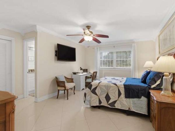 Village Royale Evergreen, 2615 NE 1st Ct #106, Boynton Beach, Florida 33435, image 2