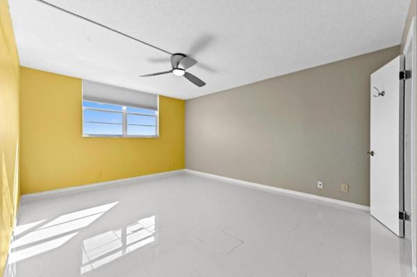 Boca Teeca, 5700 NW 2nd Ave #503, Boca Raton, Florida 33487, image 3