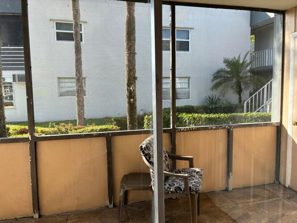 355 Normandy H, Delray Beach, Florida 33484, image 2