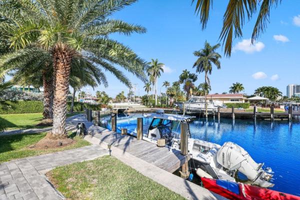 Santa Barbara Shores, 830 SE 22nd Ave, Pompano Beach, Florida 33062, image 3