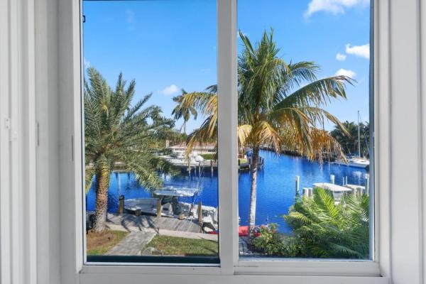 Santa Barbara Shores, 830 SE 22nd Ave, Pompano Beach, Florida 33062, image 2