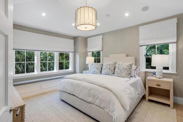 Villa Marine, 456 S Ocean Blvd, Palm Beach, Florida 33480, image 1