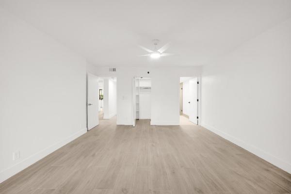 Huntington Lakes 5, 7290 Kinghurst Dr #102, Delray Beach, Florida 33446, image 2