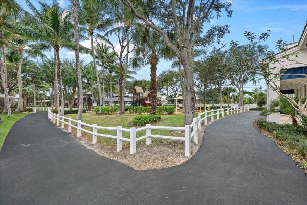 Jupiter In The Pines, 443 Beacon St, Tequesta, Florida 33469, image 2