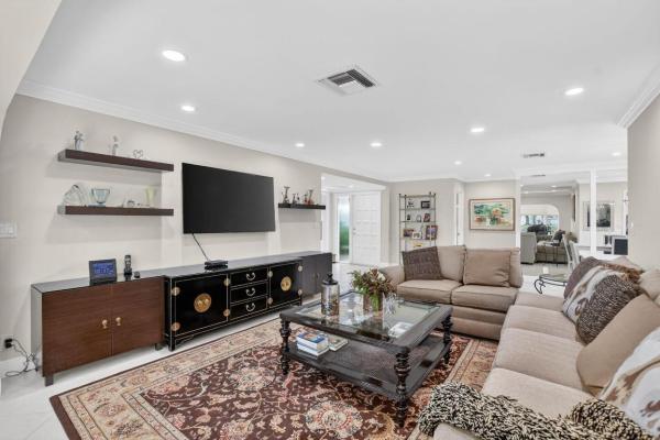 Bridgewood Villas At Boca West Country Club, 103 Bridgewood Ct, Boca Raton, Florida 33434, image 2