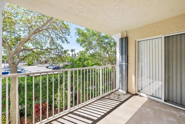 Lighthouse Cove At Tequesta, 260 Village Blvd #5204, Tequesta, Florida 33469, image 2