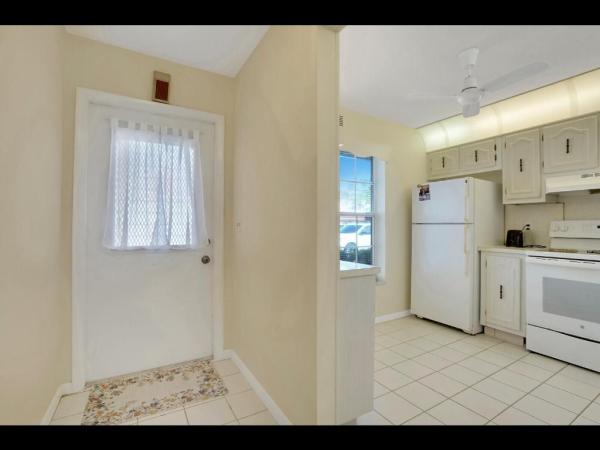 701 Laconia Cir #B, Lake Worth Beach, Florida 33467, image 1