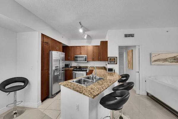 Casa Costa, 350 N Federal Hwy #508, Boynton Beach, Florida 33435, image 3