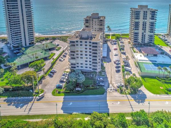Dunes Towers, 5480 N Ocean Dr #B2A, Riviera Beach, Florida 33404, image 2