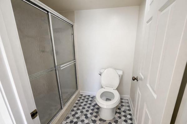 Whitehall, 3826 Whitehall Dr #305, West Palm Beach, Florida 33401, image 2