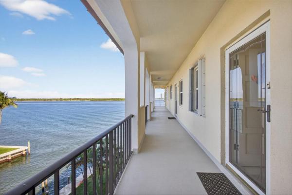 Paradise Harbour, 105 Paradise Harbour Blvd #506, North Palm Beach, Florida 33408, image 1