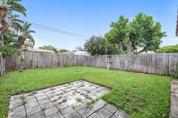 685 Ipswich St, Gulf Stream, Florida 33487, image 1