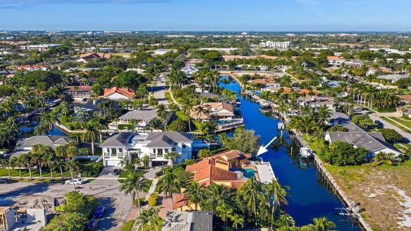Boca Bay Colony, 7401 NE Bay Cove Ct, Boca Raton, Florida 33487, image 1