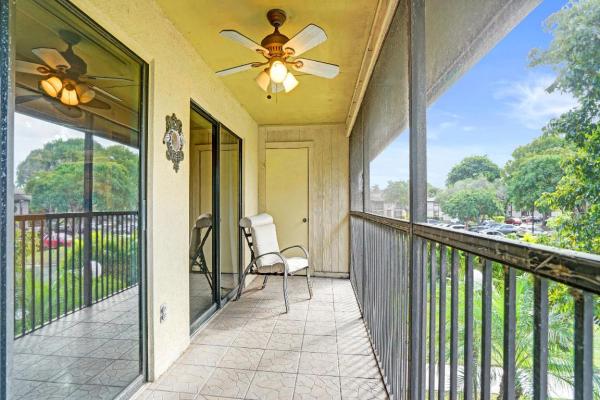 Belfort, 9933 N Belfort Cir #201, Tamarac, Florida 33321, image 1