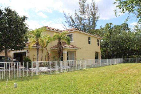 Independence Point, 6498 Adriatic Way, West Palm Beach, Florida 33413, image 2