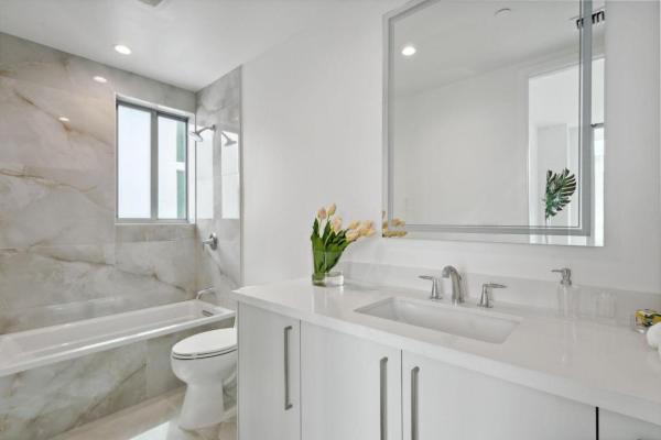Royal Palm Residences, 475 E Royal Palm Rd #605, Boca Raton, Florida 33432, image 2