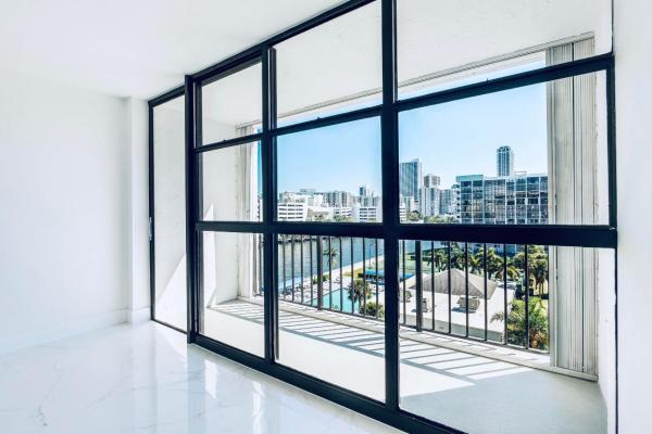 Towers Of Oceanview South, 600 Parkview Dr #718, Hallandale Beach, Florida 33009, image 1