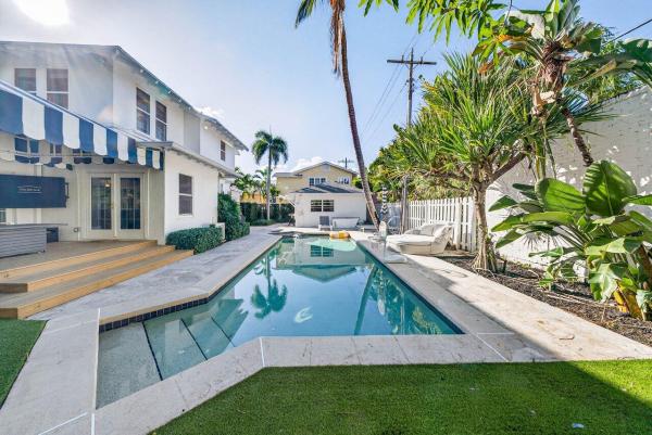 Carlberg Court, 307 Wildermere Rd, West Palm Beach, Florida 33401, image 1