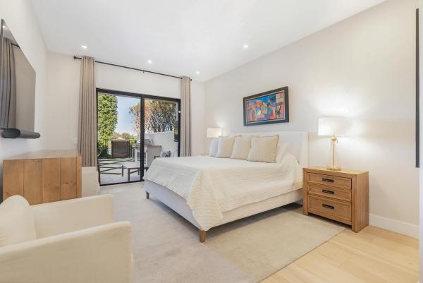 Regent's Place, 2085 Regents Blvd, West Palm Beach, Florida 33409, image 2