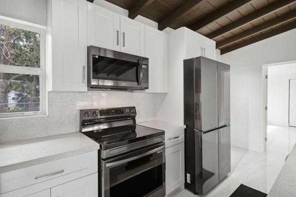 Lauderdale Manors, 1530 NW 18th Ct, Fort Lauderdale, Florida 33311, image 2