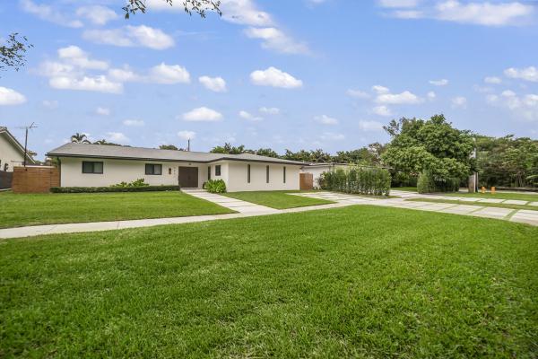 County Squire Estates, 2451 NE 199th St, Ojus, Florida 33180, image 1