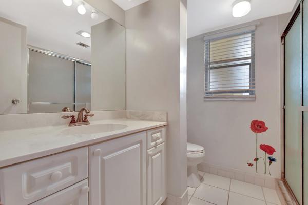 Imperial At Poinciana Place, 3951 Via Poinciana #415, Lake Worth, Florida 33467, image 2