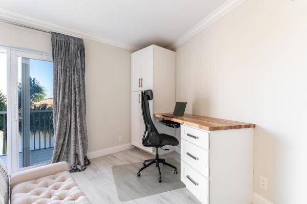 River House Towers, 390 N Federal Hwy #404, Deerfield Beach, Florida 33441, image 1