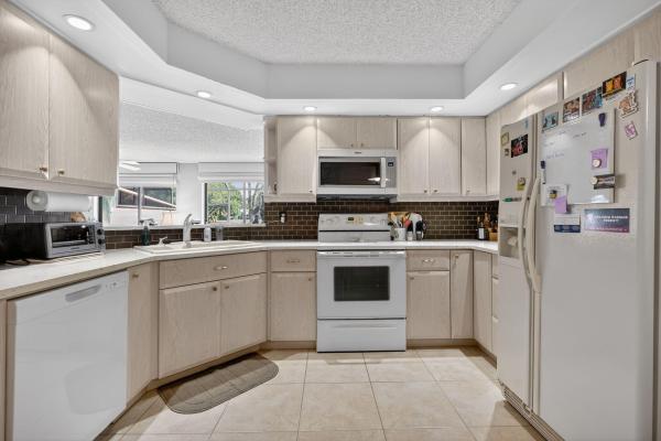 Windermere, 830 Windermere Way, Palm Beach Gardens, Florida 33418, image 2
