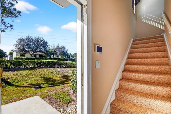 3134 Grandiflora Dr, Greenacres, Florida 33467, image 1