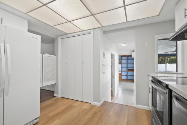 Palm Beach Gardens No HOA, 3905 Flag Dr, Palm Beach Gardens, Florida 33410, image 1